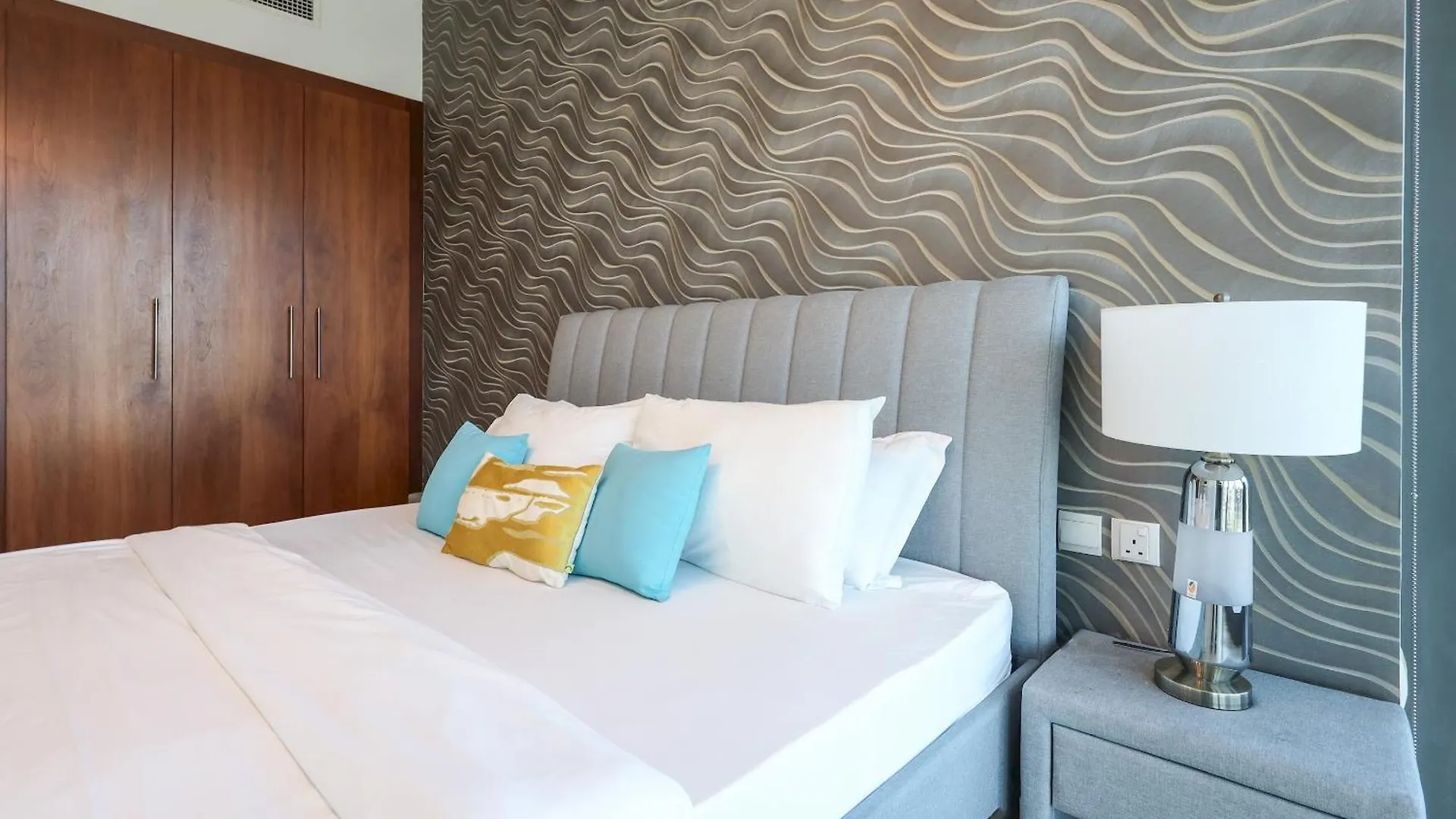 Elite Lux Holiday Homes - 3Br Full Burj Khalifa Fountain Views In Downtown Dubái 0*,  Emiratos Árabes Unidos